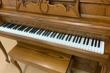 How to rent a wurlitzer piano in athens ga