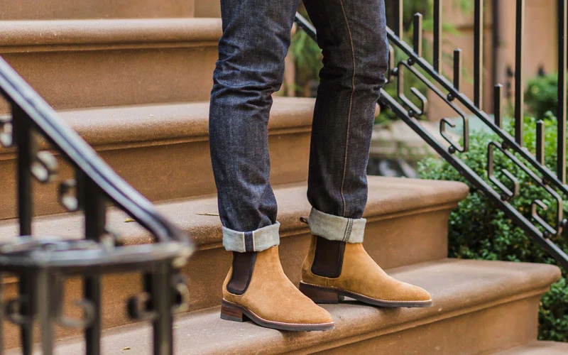 Mens heeled Chelsea boots