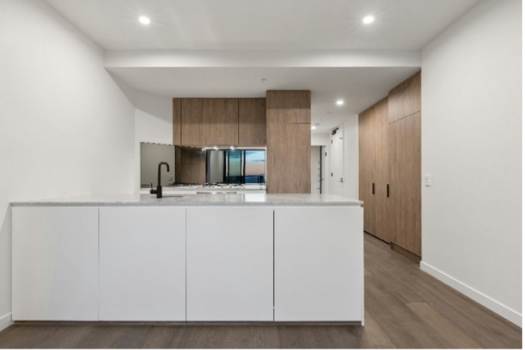 Pros and Cons of Stone Benchtops in Australia